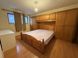 Photo 17- click for photo gallery